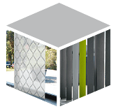 Eine stilisierte, isometrische Würfeldarstellung, die verschiedene Lösungen zum Sonnenschutz auf der Website von Zimmermann Interior Design präsentiert. Die linke Seitenfläche zeigt einen hellen Stoff mit einem dekorativen Rautenmuster (z. B. Plissee oder Flächenvorhang). Die rechte Seitenfläche zeigt eine Reihe von vertikalen Lamellen in verschiedenen Grautönen, wobei eine Lamelle in einem leuchtenden Limettengrün als Akzent hervorsticht. Die obere Fläche ist neutral grau.